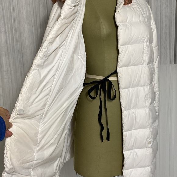 Calvin Klein performance walking down puffer jacket, hoodie! Size M - Picture 9 of 17